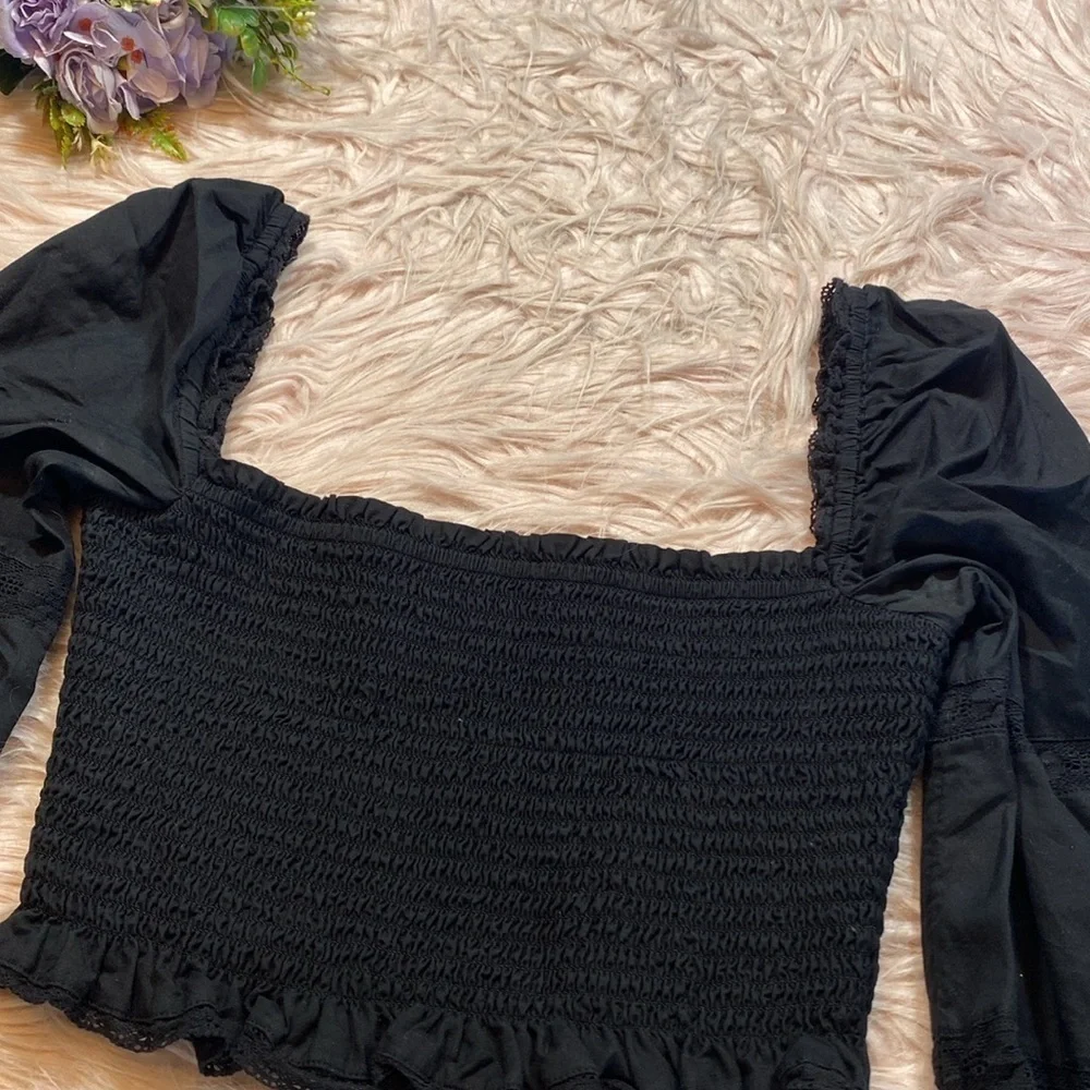 Aritzia Wilfred Soiree Top in Black sz XS
